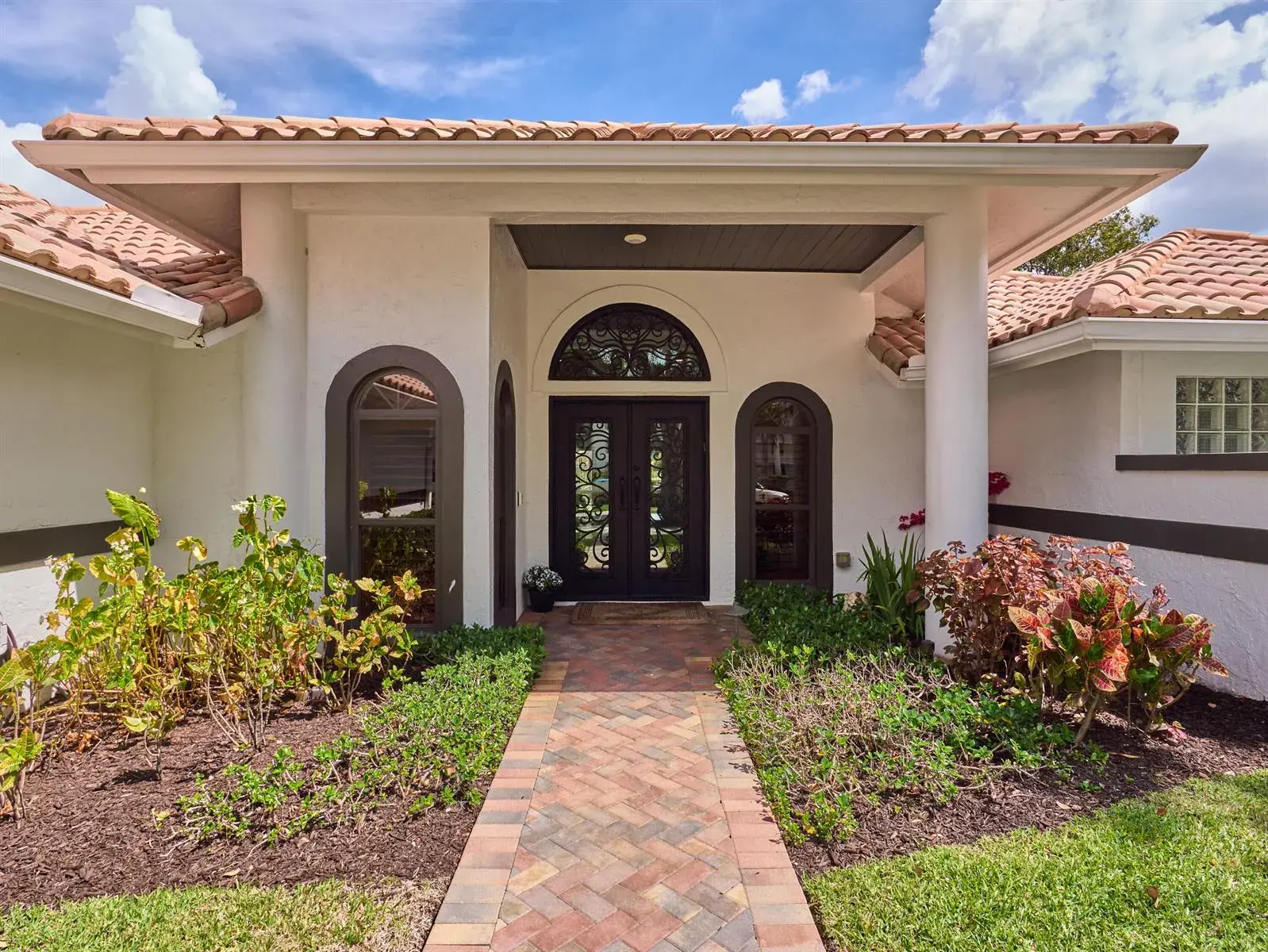 3700 Embassy Drive, West Palm Beach FL 33401
