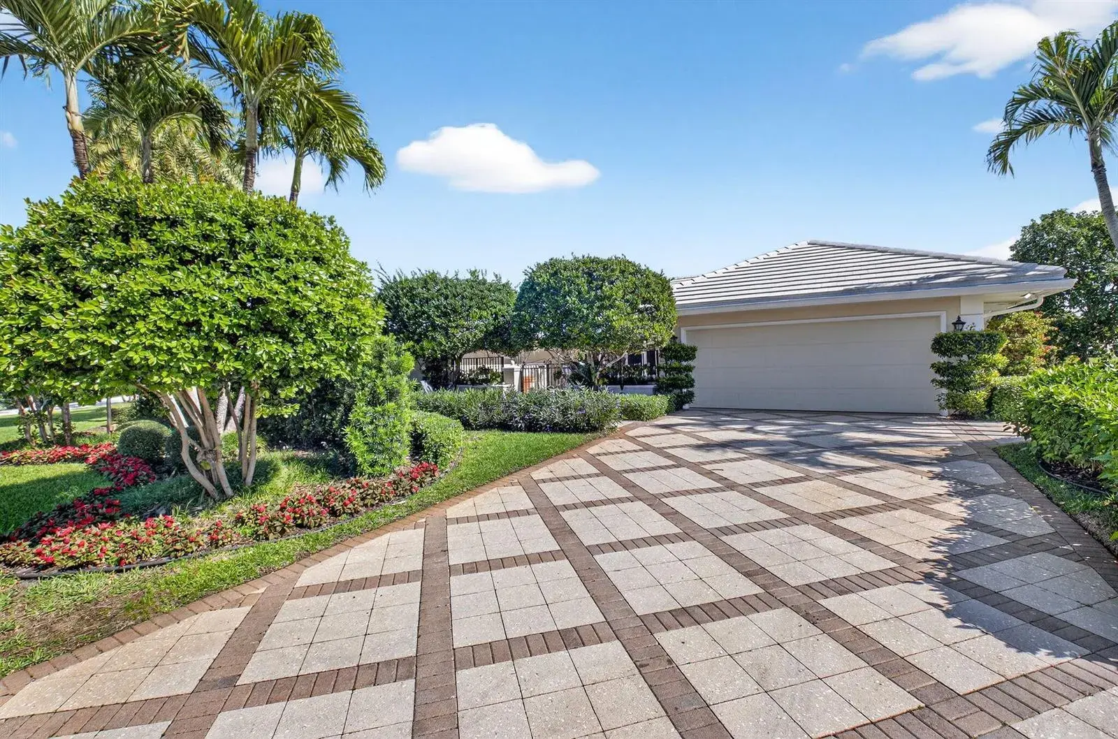11740 N Lake Drive, Boynton Beach FL 33436