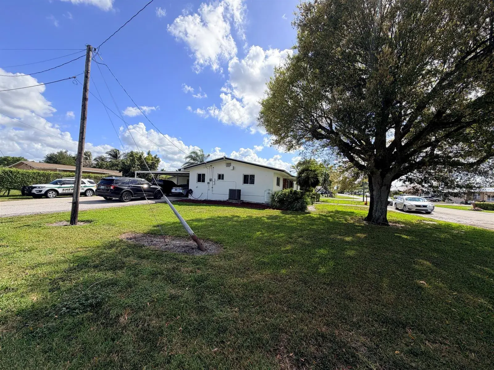 955 NW 4th St Street, Belle Glade FL 33430