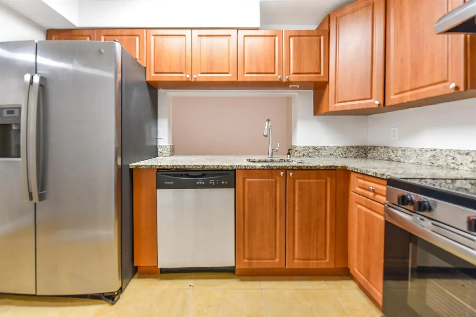 3 bedroom 2 bath Residential for sale at 6053 10th 140 Avenue N # 140, FL 33463