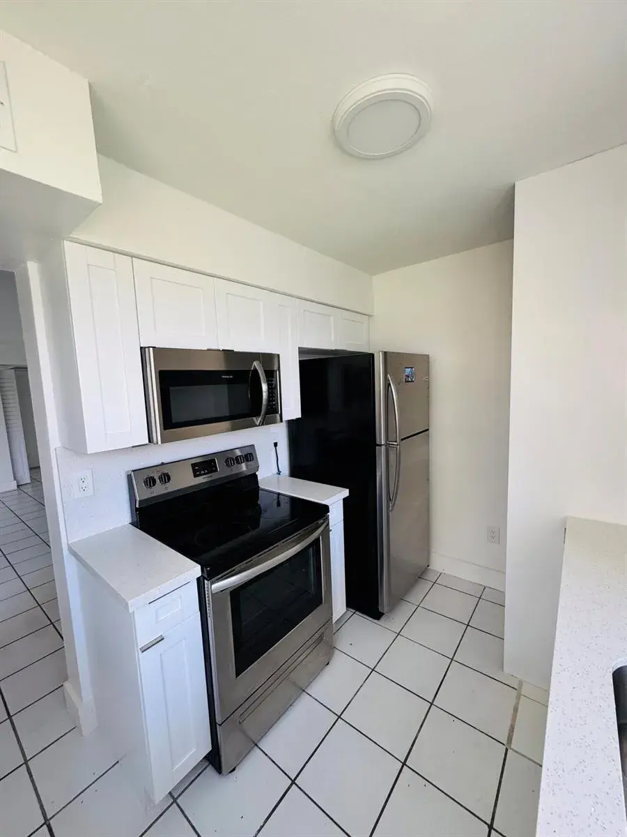 1021 Adams Avenue # 1021f, Homestead FL 33034