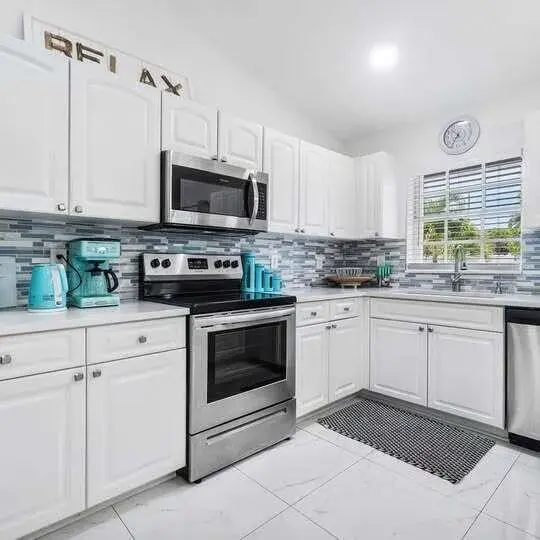 1906 N N A St Street, FL 33460