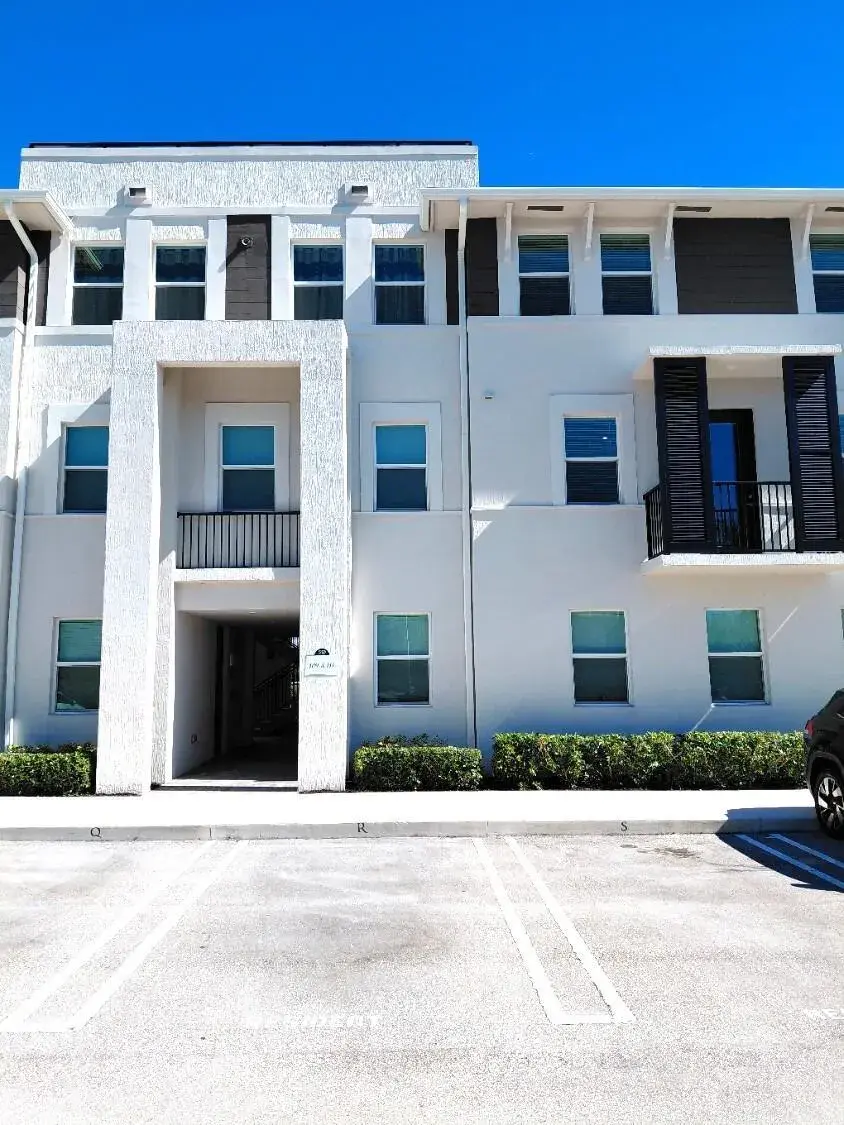 2 bedroom 2 bath Residential for sale at 8878 Lake Worth Road # 209, Lake Worth FL 33467