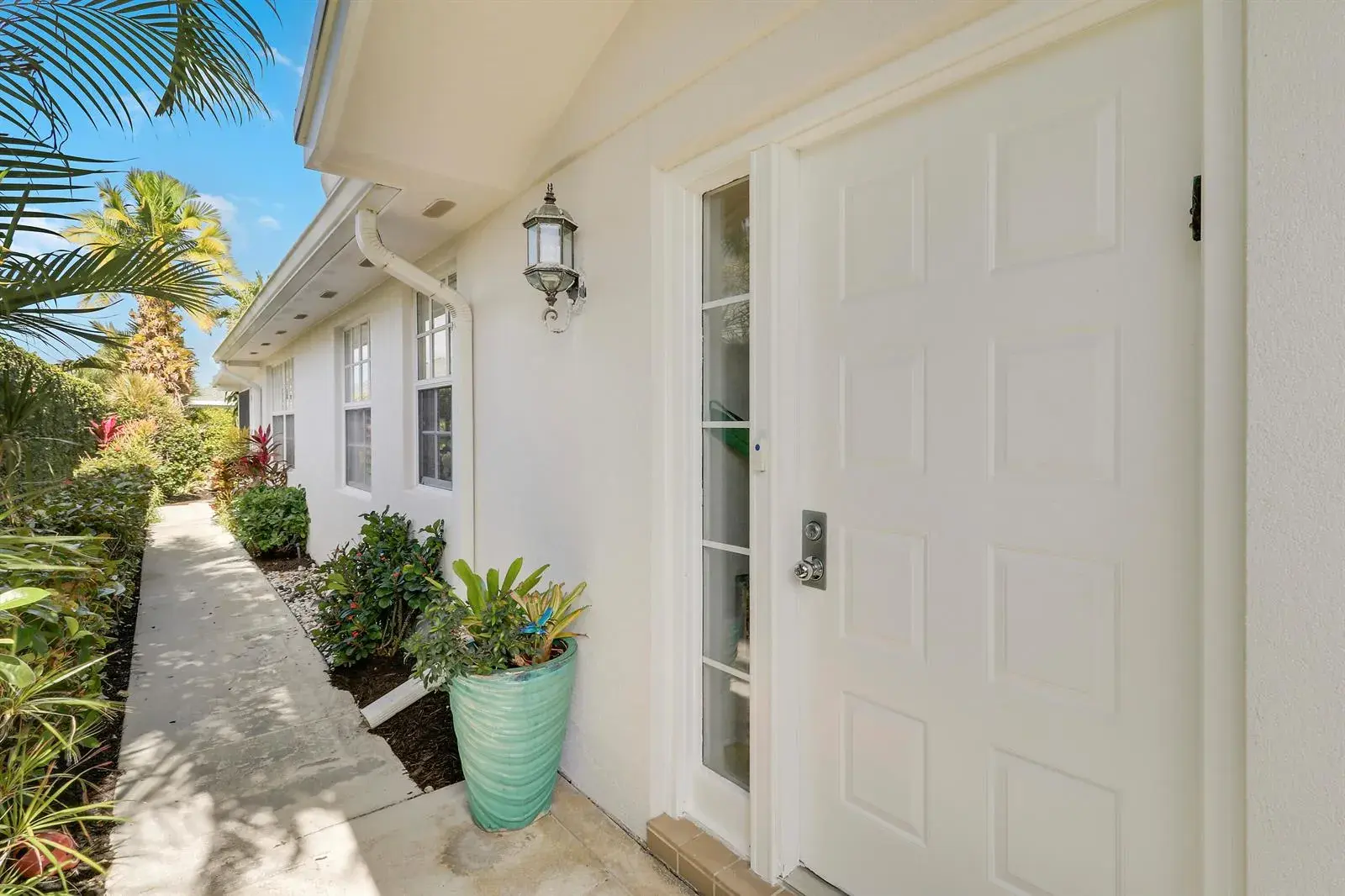 262 Brier Circle, Jupiter FL 33458