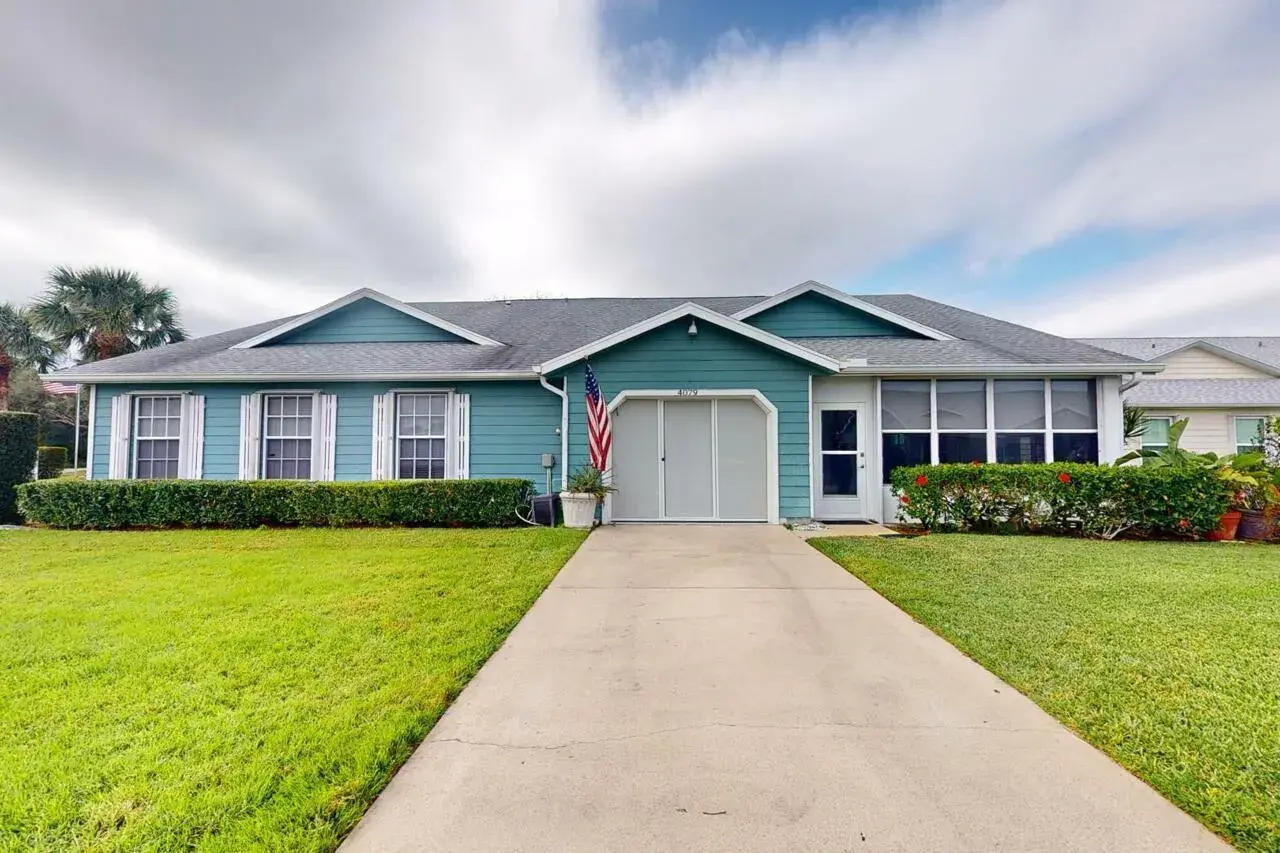 2 bedroom 2 bath Residential for sale at 4079 Gator Trace Road, Fort Pierce FL 34982