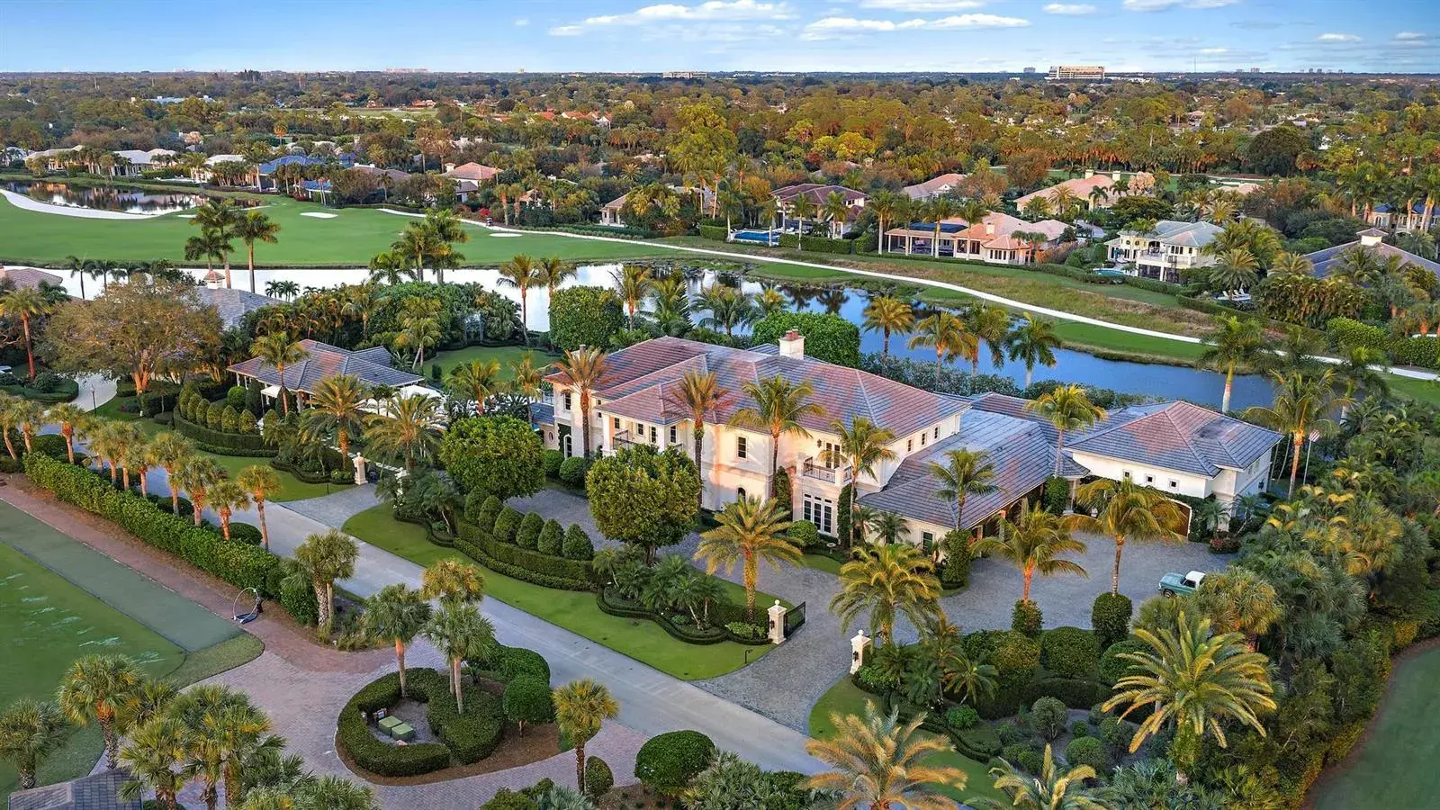8 bedroom 10 bath Residential for sale at 12980 Sabal Chase, Palm Beach Gardens FL 33418
