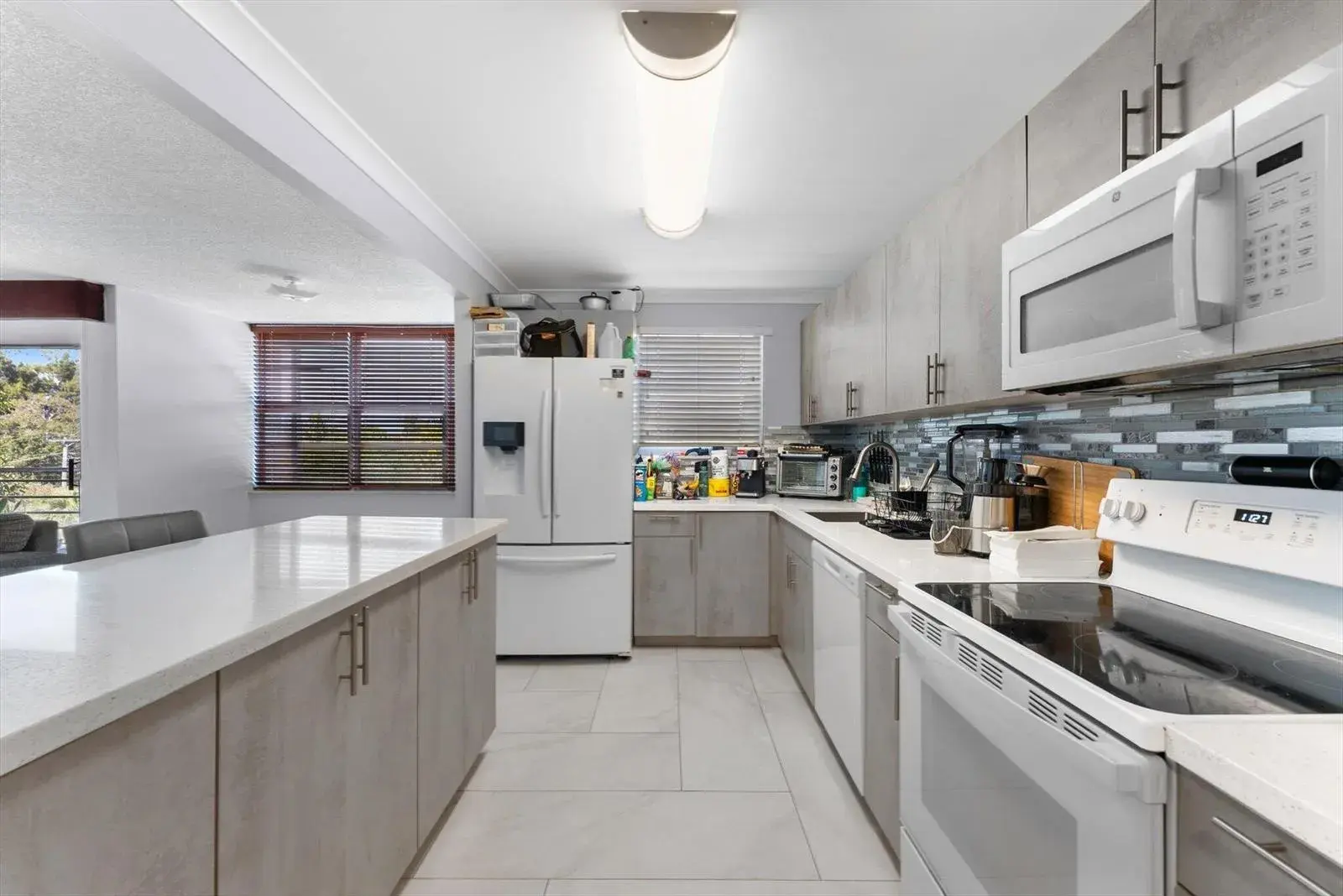 2751 Taft Street # 403, Hollywood FL 33020
