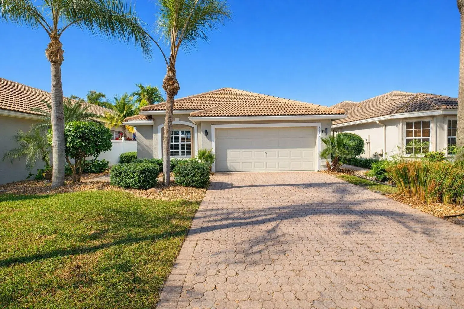 3 bedroom 2 bath Residential for sale at 7440 W Mercada Way, Delray Beach FL 33446