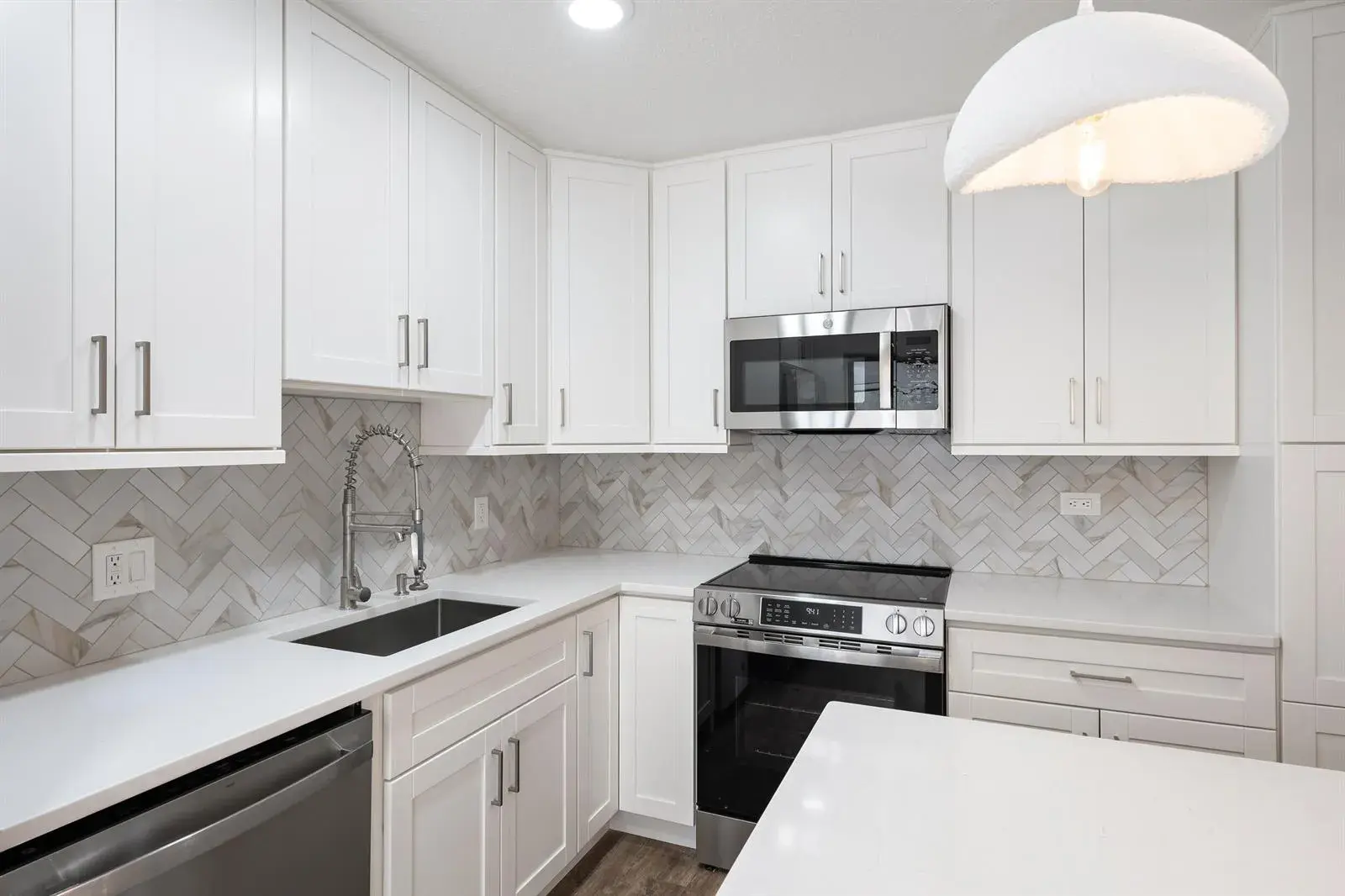 506 5th Terrace, Palm Beach Gardens FL 33418