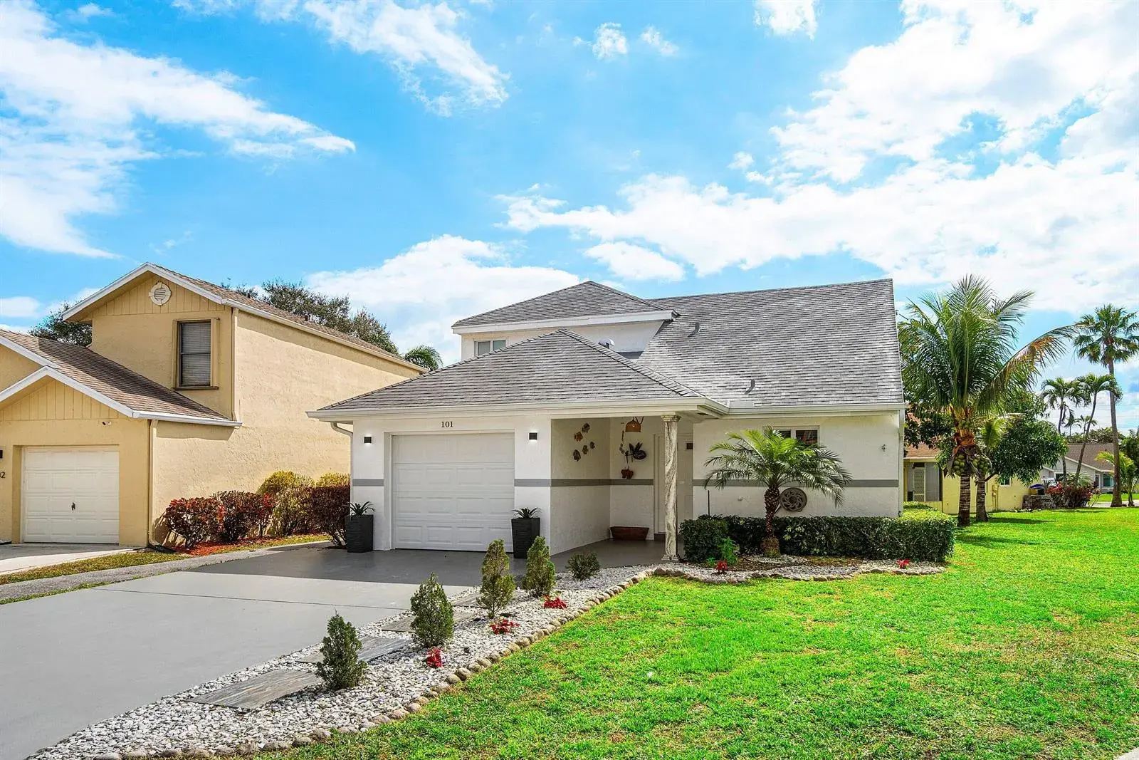101 Azalea Circle, Boynton Beach FL 33436