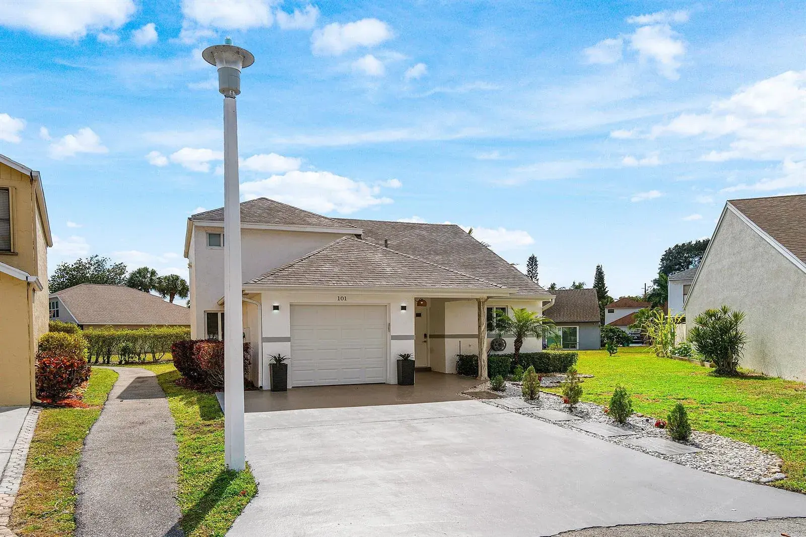 101 Azalea Circle, Boynton Beach FL 33436