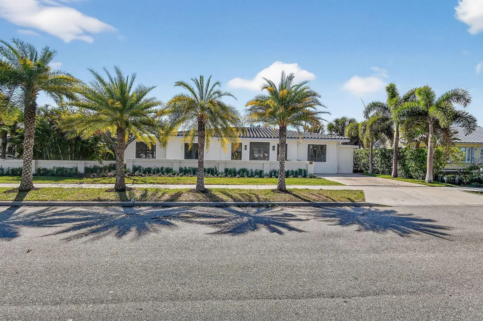 5 bedroom 4 bath Residential for sale at 326 Palmetto Street, West Palm Beach FL 33405