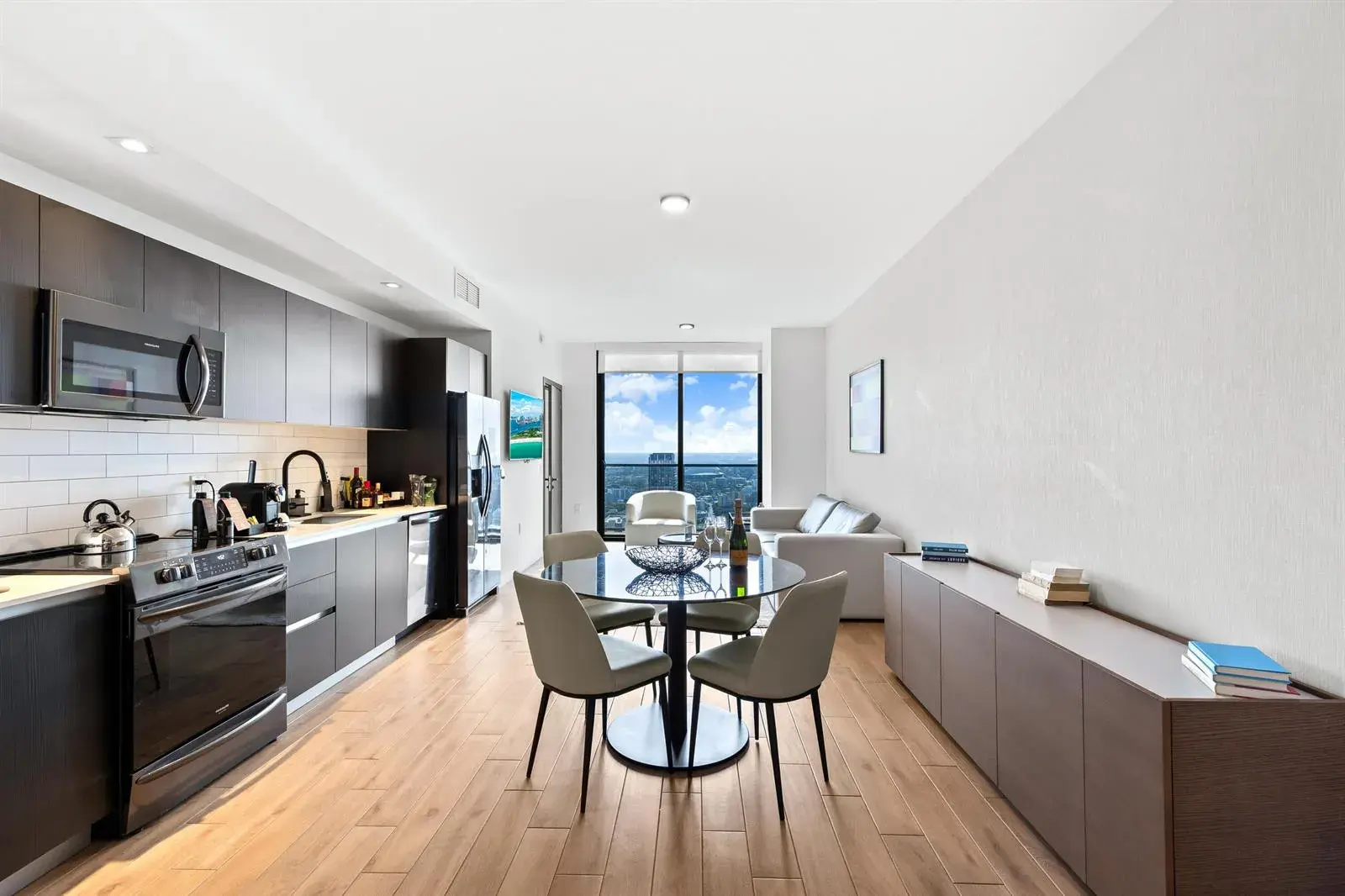 398 NE 5th Street # 4618, Miami FL 33132