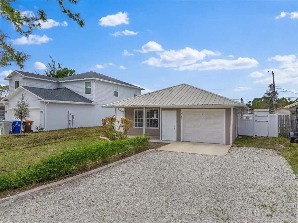 2135 87th Avenue, Vero Beach FL 32966