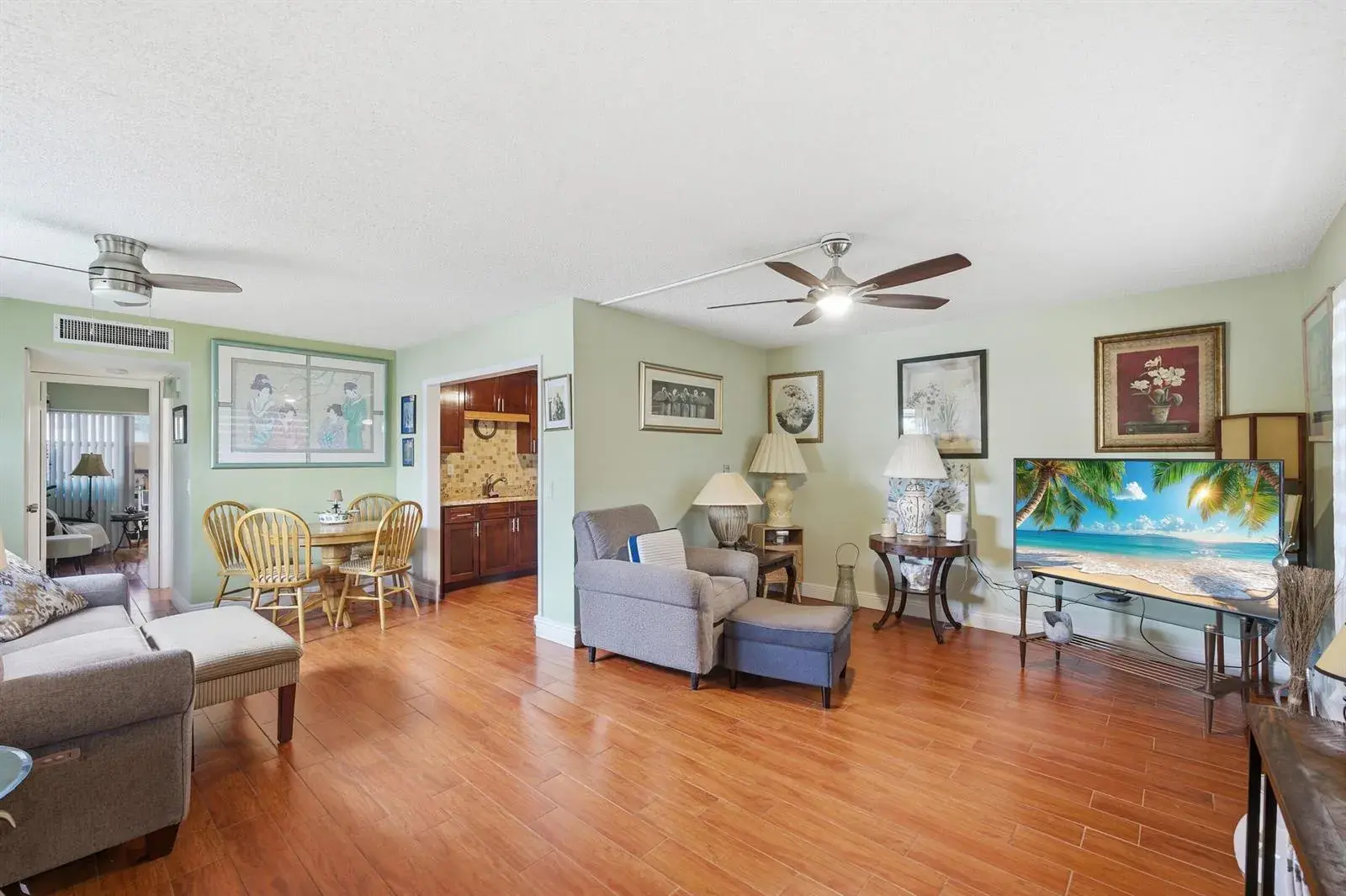 888 Flanders S, Delray Beach FL 33484