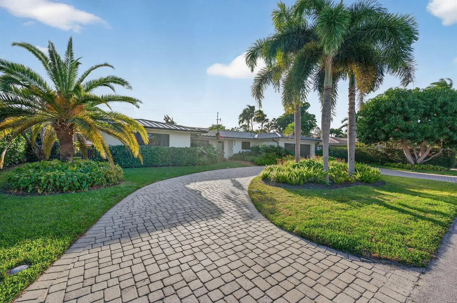 2648 NE 37th Drive, Fort Lauderdale FL 33308