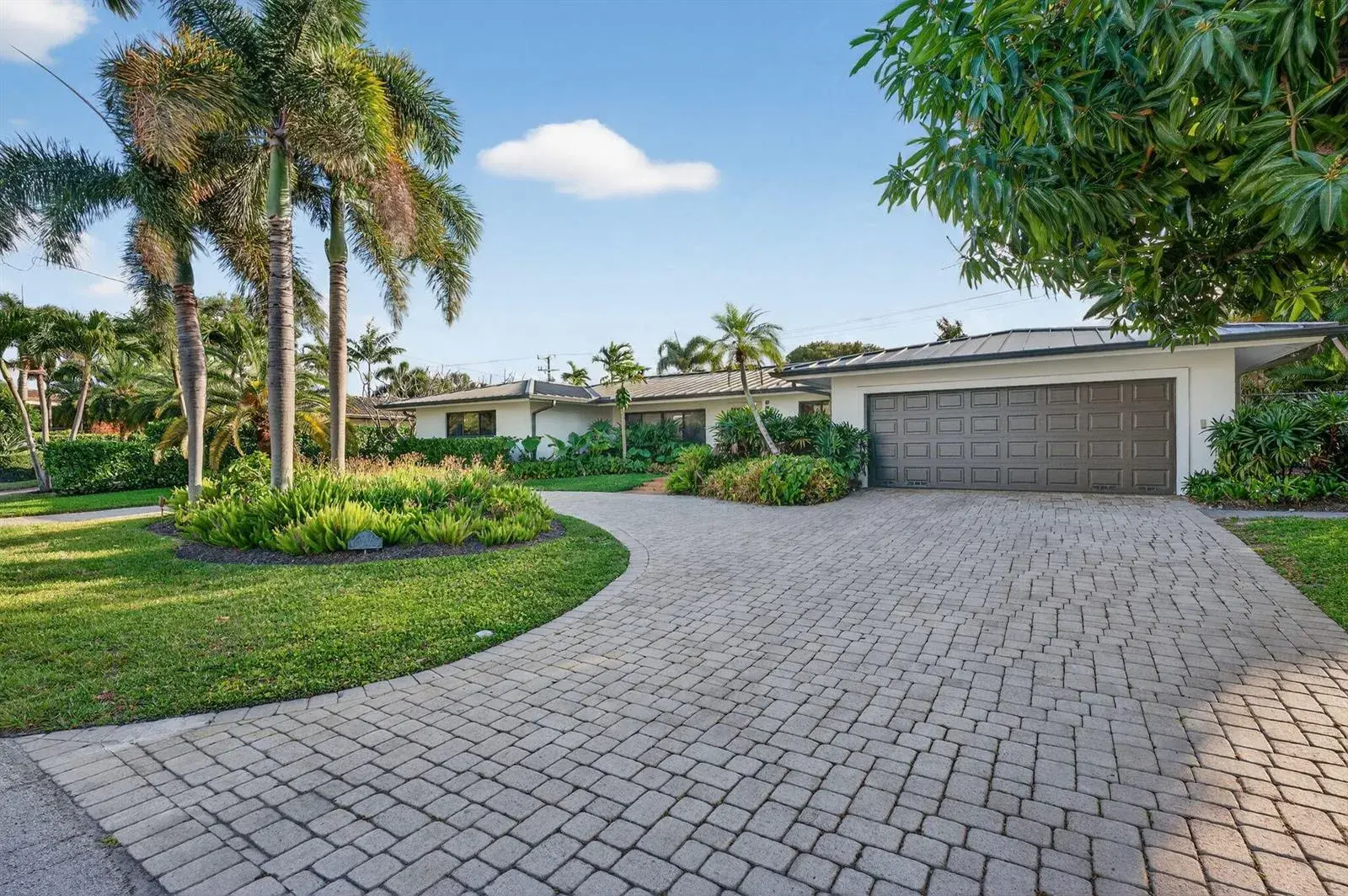 2648 NE 37th Drive, Fort Lauderdale FL 33308