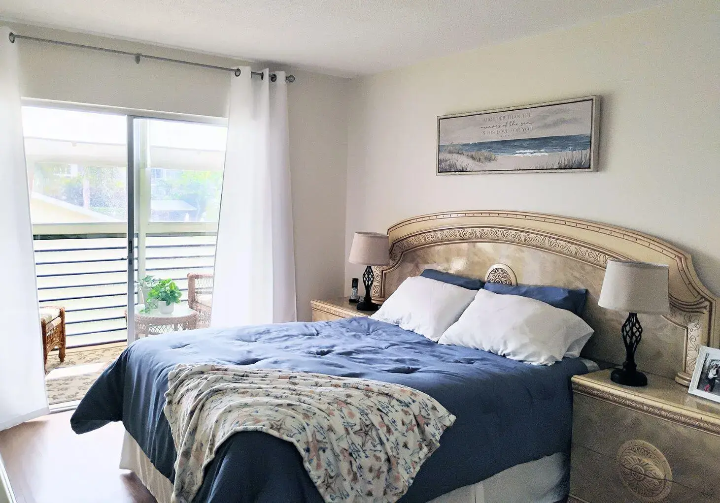 1 bedroom 1 bath Residential for sale at 2562 N Garden Drive # 206, Lake Worth FL 33461