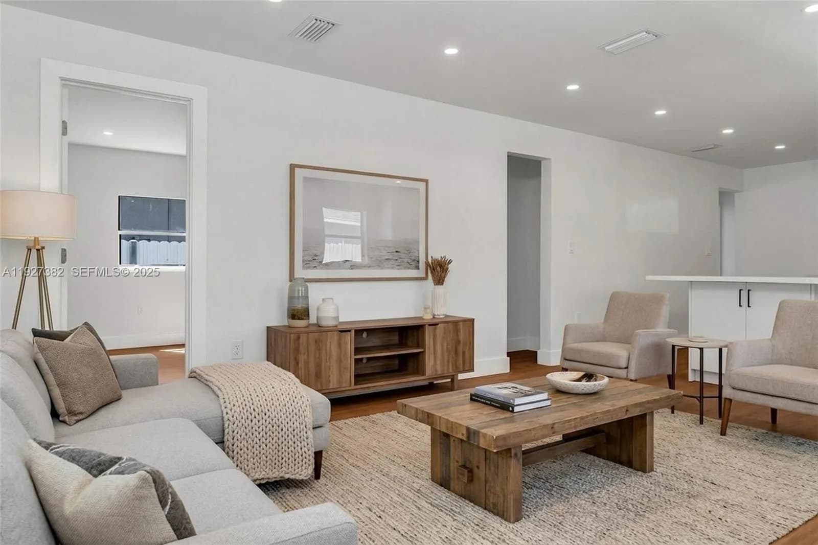 1046 Jann Ave, Opa-Locka FL 33054