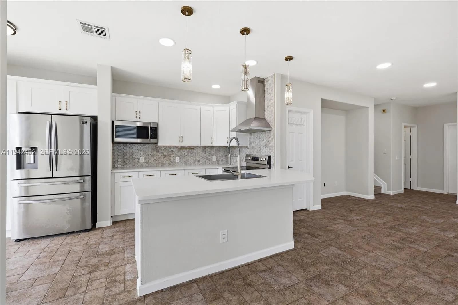 3059 Laurel Ridge Cir, Riviera Beach FL 33404