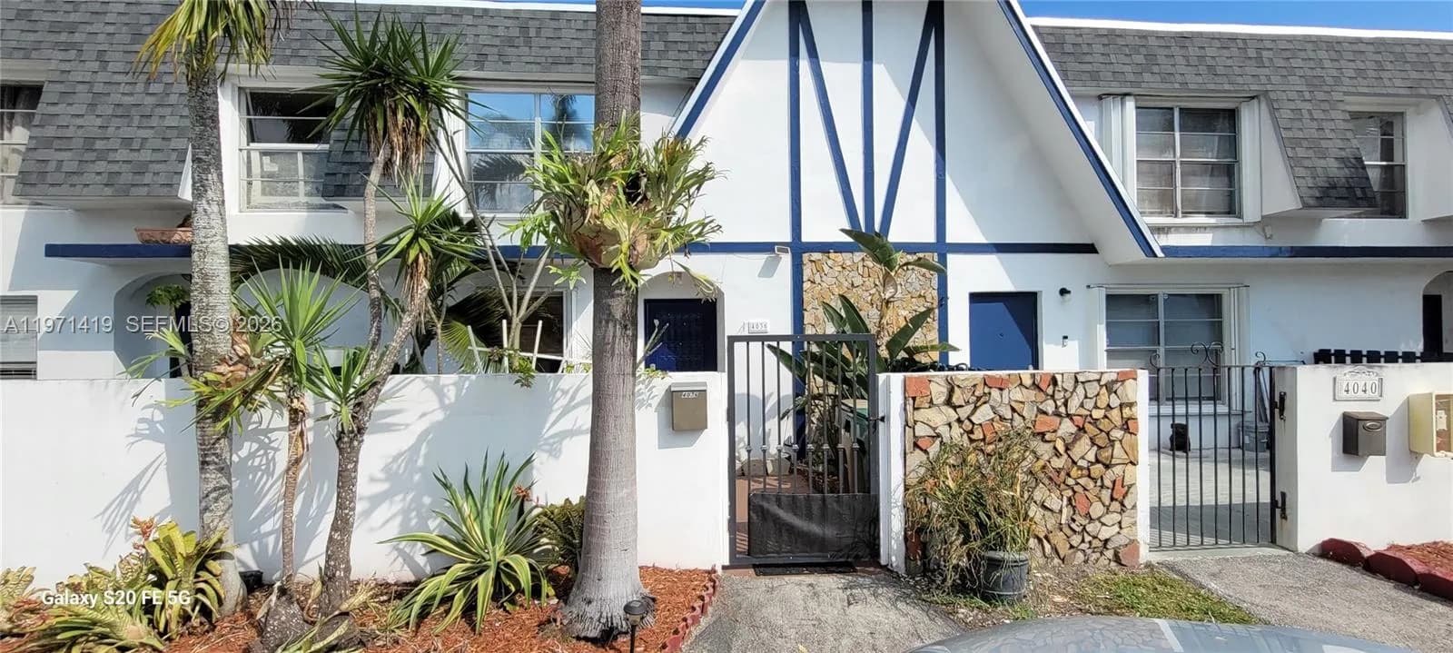 2 bedroom 2 bath for sale at 4036 SW 67th Ter # 5, Davie FL 33314