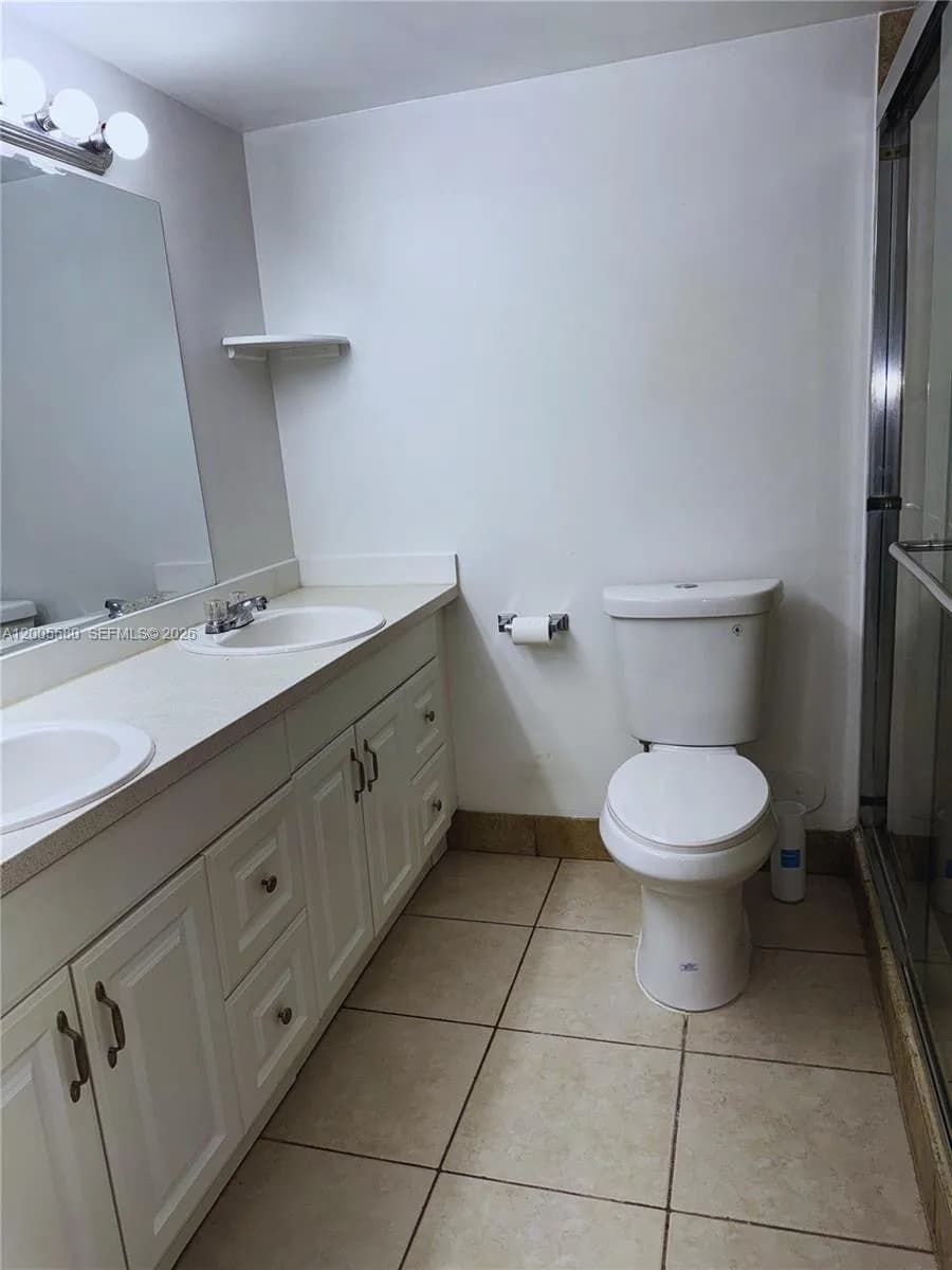 460 S Park Rd # 103, Hollywood FL 33021