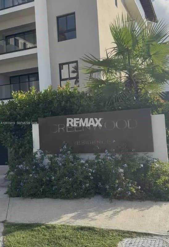1 1 # 1, FL