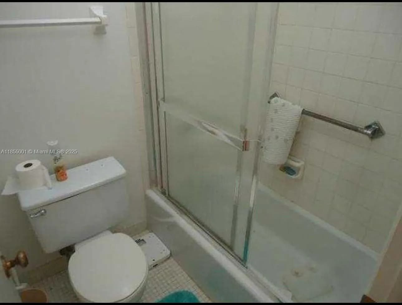 3740 Inverrary Dr # 3K, Lauderhill FL 33319