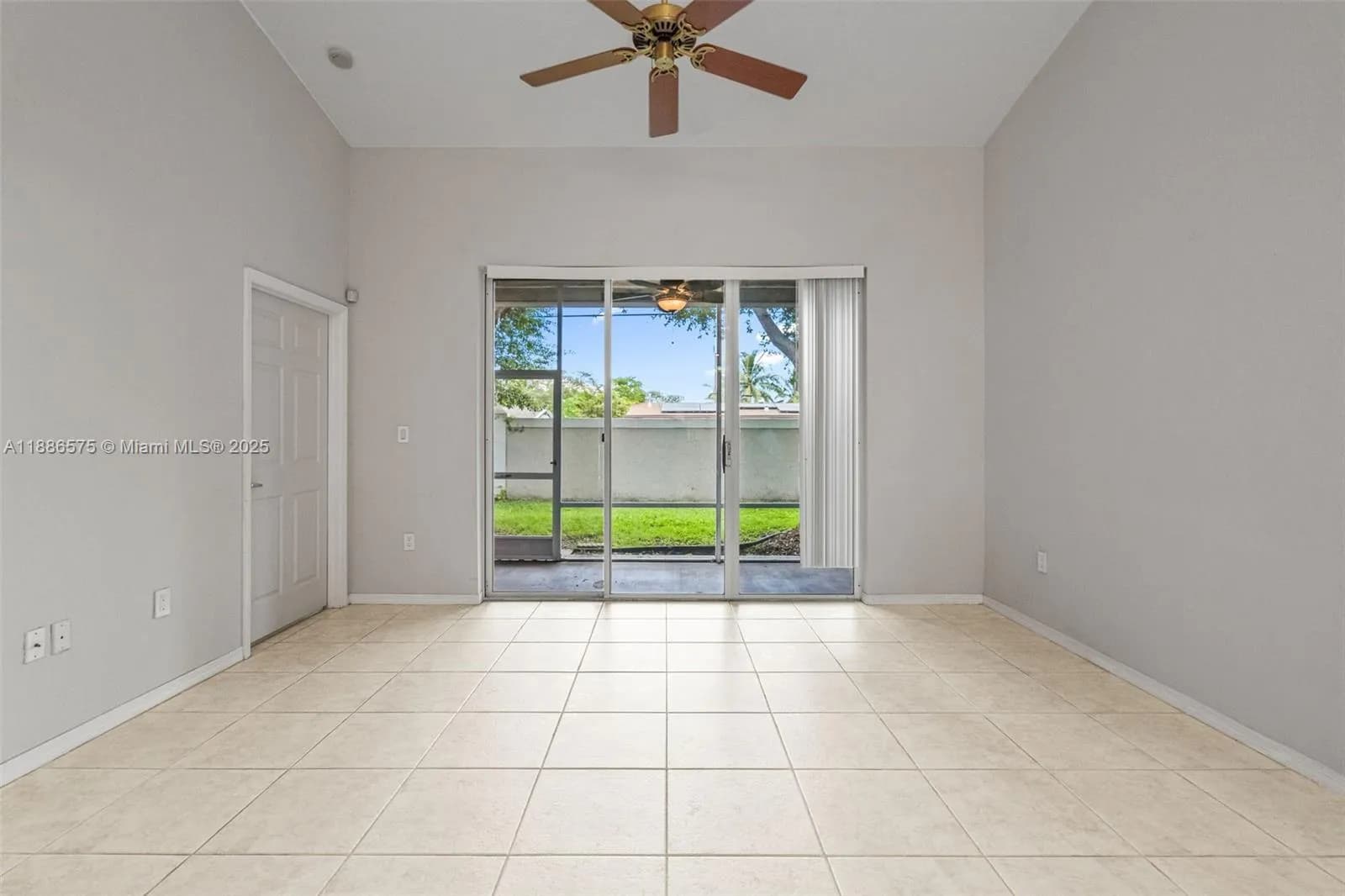 2590 E Aragon Blvd # 2, Sunrise FL 33313