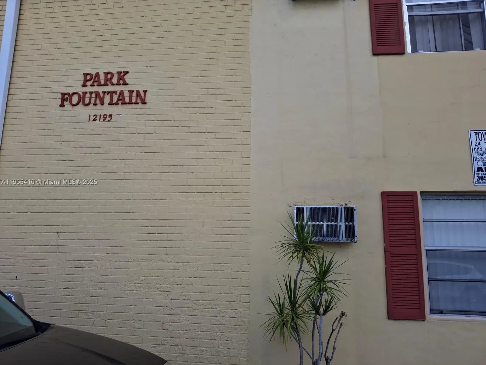 2 bedroom 2 bath for sale at 12195 W Dixie Hwy 1b Hwy # 1b, North Miami FL 33161