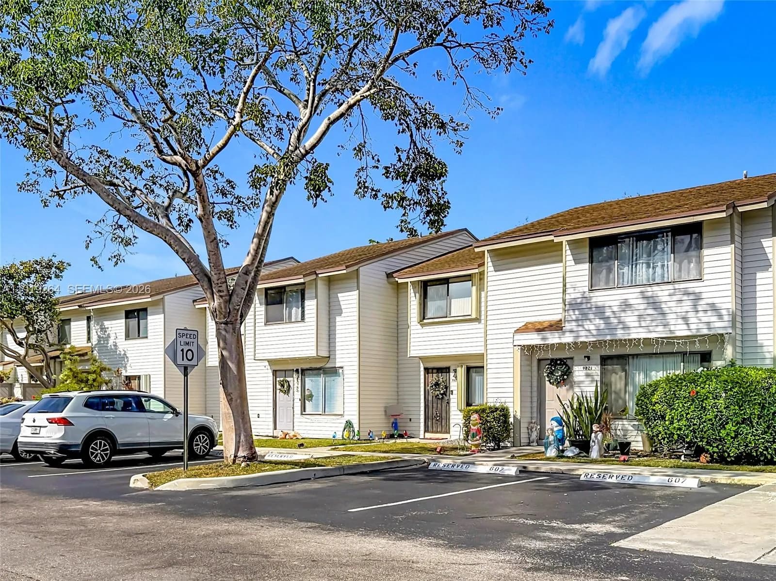 9825 NW 37th St # 5F, Sunrise FL 33351