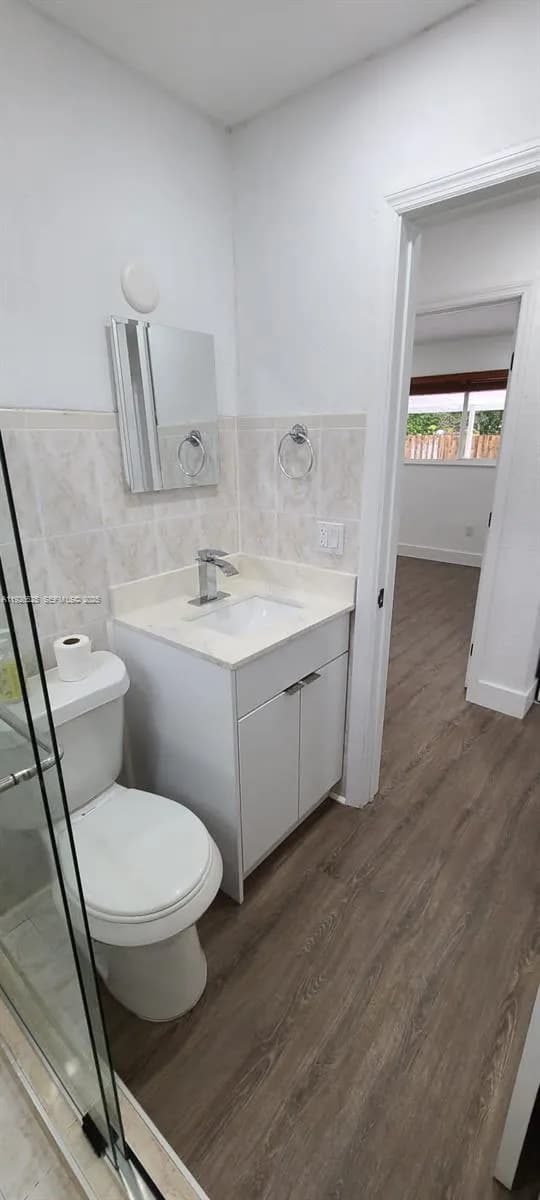 4857 NW 168th Ter, Miami Gardens FL 33055