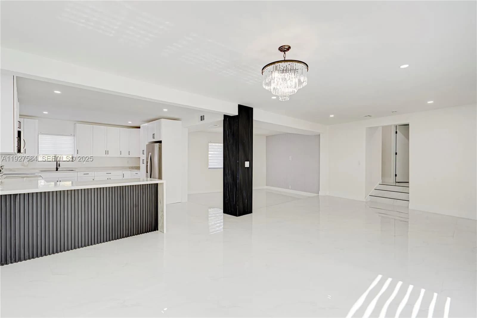 175 NE 120th St, North Miami FL 33161