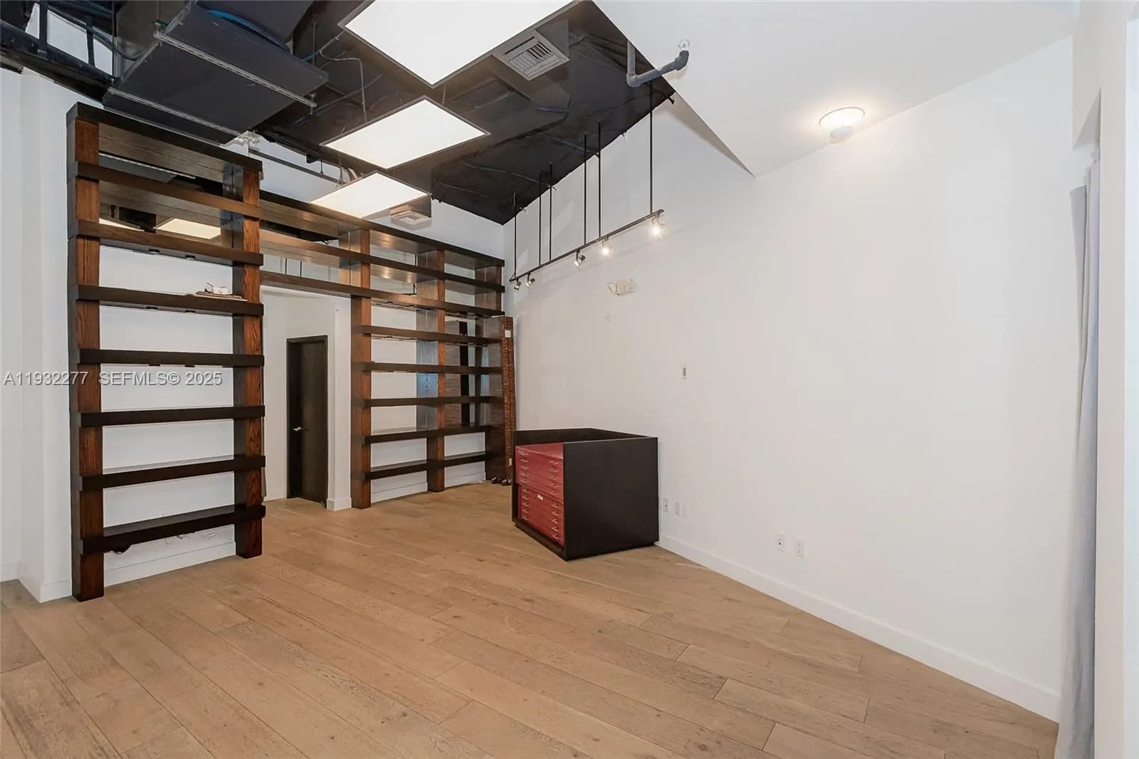 2030 S Douglas Rd # 120, Coral Gables FL 33134