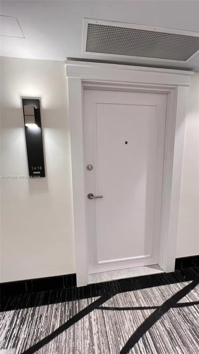 3180 S Ocean Dr # 1418, Hallandale Beach FL 33009