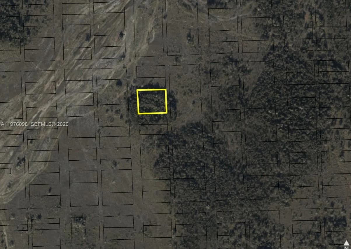 n/a -, Miami FL 33175