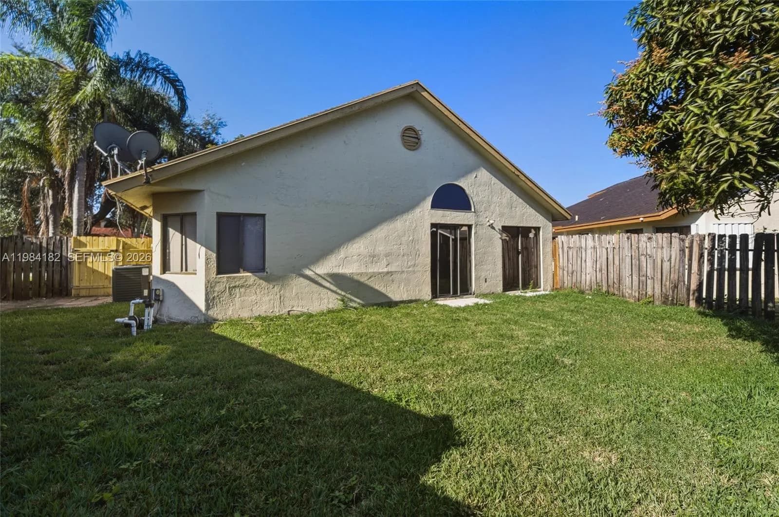 138 Colly Way, North Lauderdale FL 33068