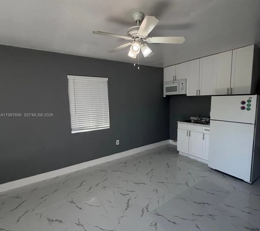 16200 NE 19th Pl # 8, North Miami Beach FL 33162