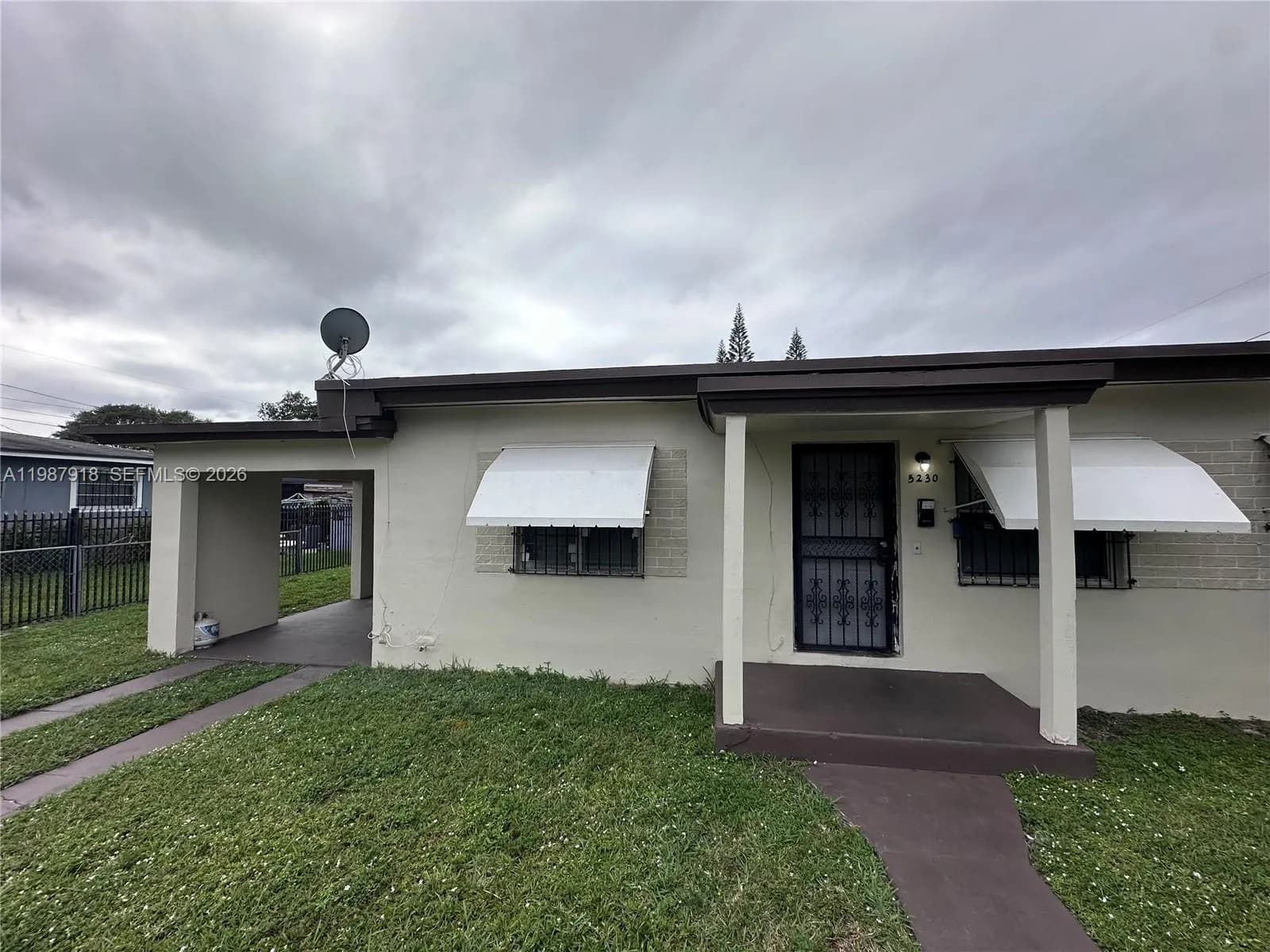 1500 NW 53rd St # 5230, Miami FL 33142