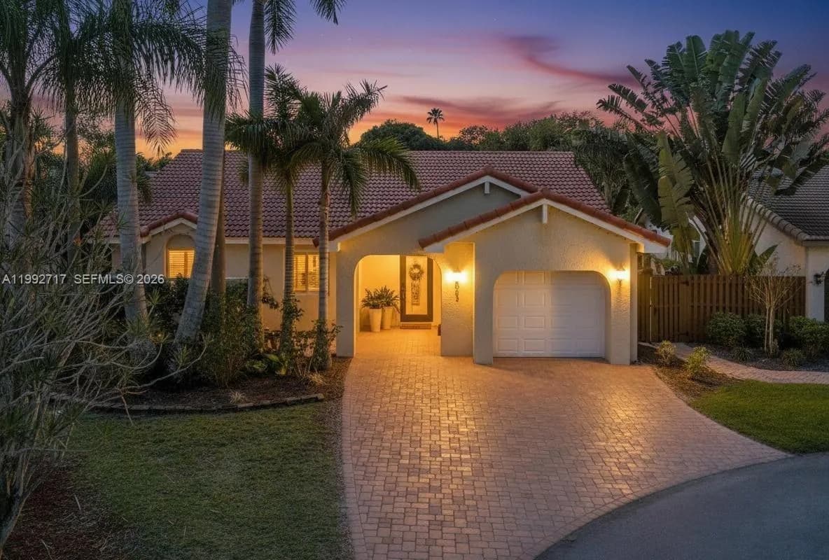 2083 Augusta, Weston FL 33326