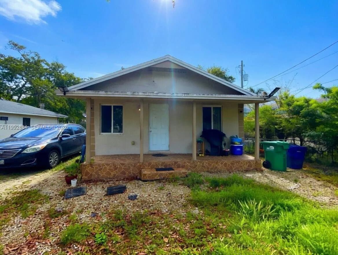 1442 NW 73rd St # 0, Miami FL 33147