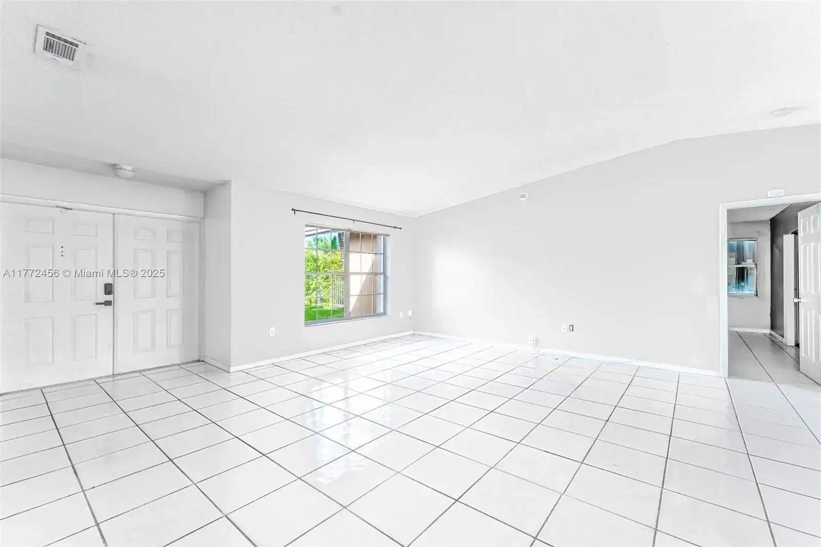 13670 SW 283rd Ter, Homestead FL 33033 photo 4