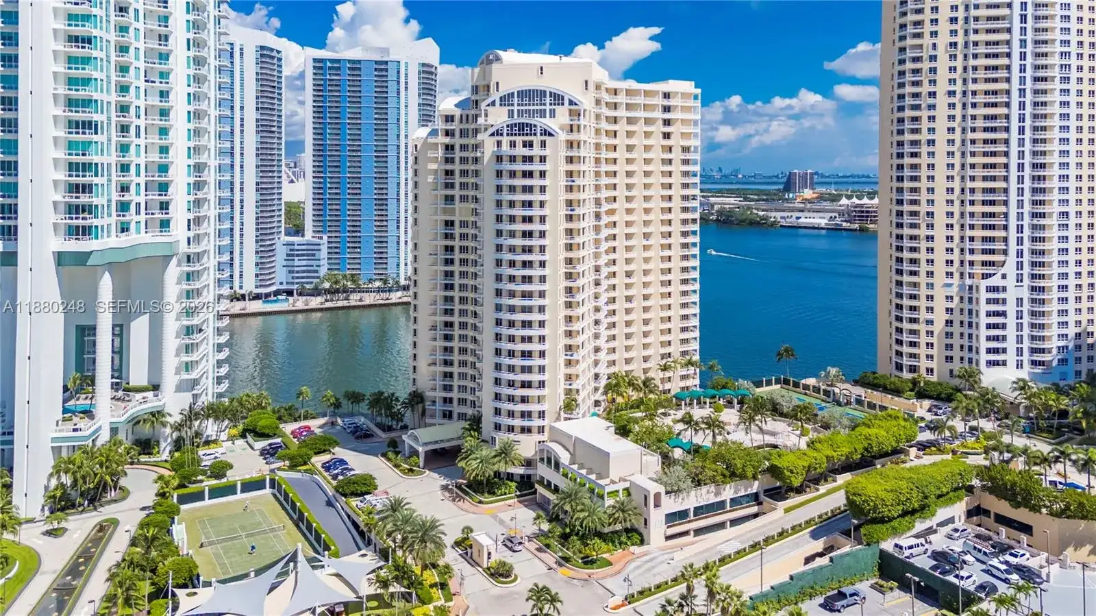 888 Brickell Key Dr # 1807, Miami FL 33131 photo 2