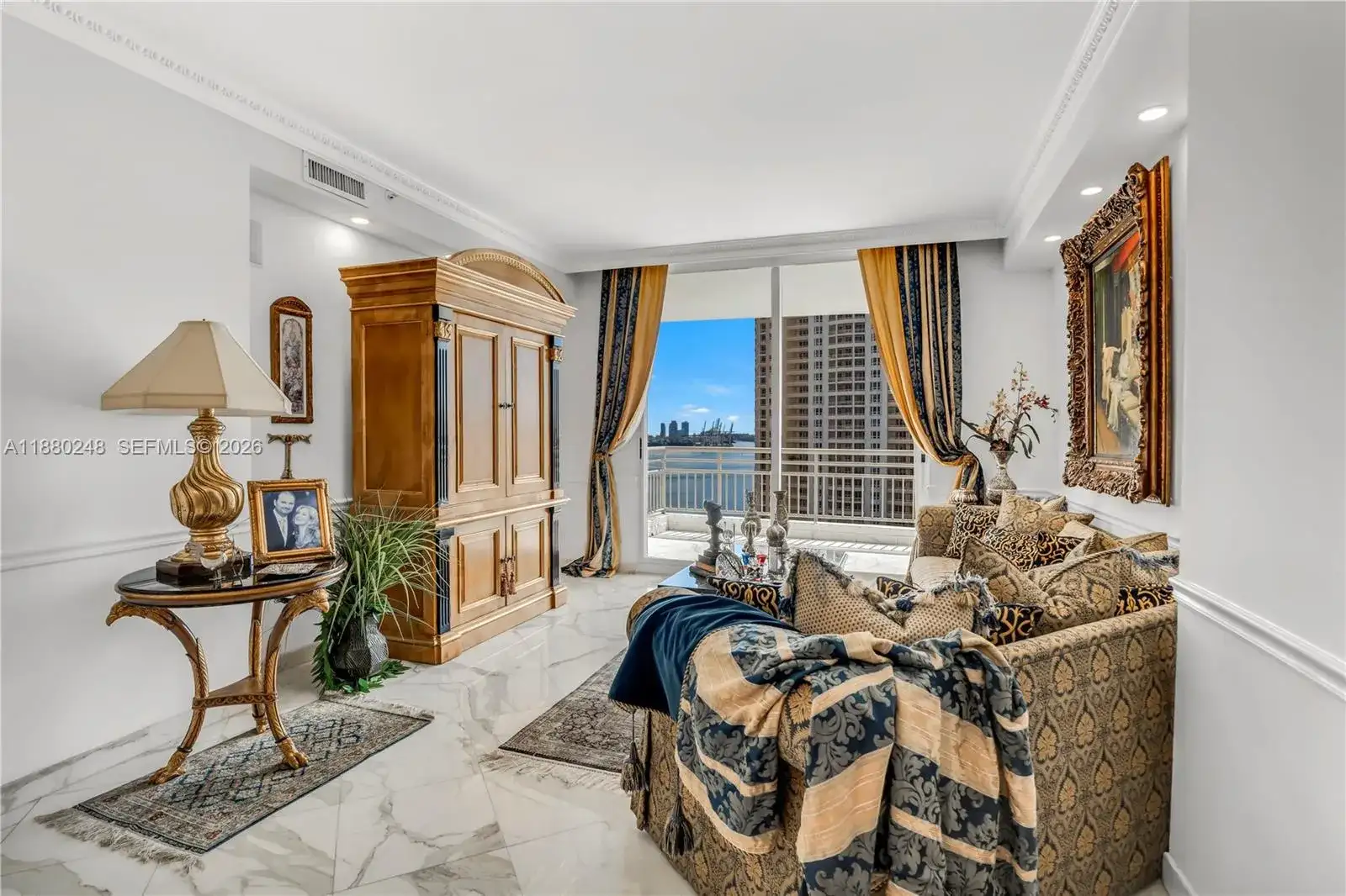 888 Brickell Key Dr # 1807, Miami FL 33131 photo 3
