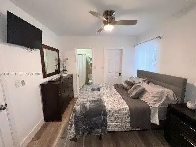 281 Lafayette Dr, Miami Springs FL 33166 photo 5