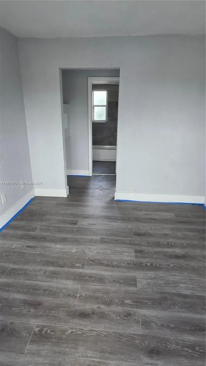 7001 NW 15th Ave # 18, Miami FL 33147