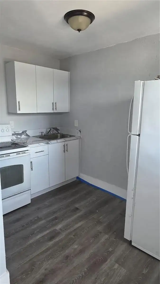 7001 NW 15th Ave # 18, Miami FL 33147 photo 2