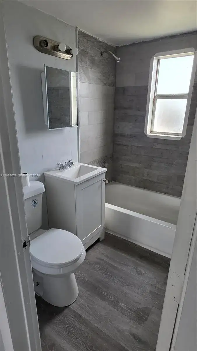 7001 NW 15th Ave # 18, Miami FL 33147 photo 3