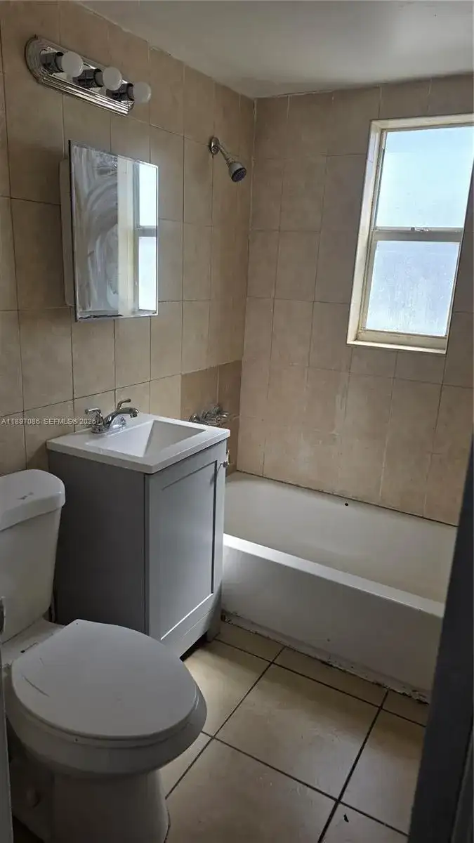 7001 NW 15th Ave # 24, Miami FL 33147 photo 4