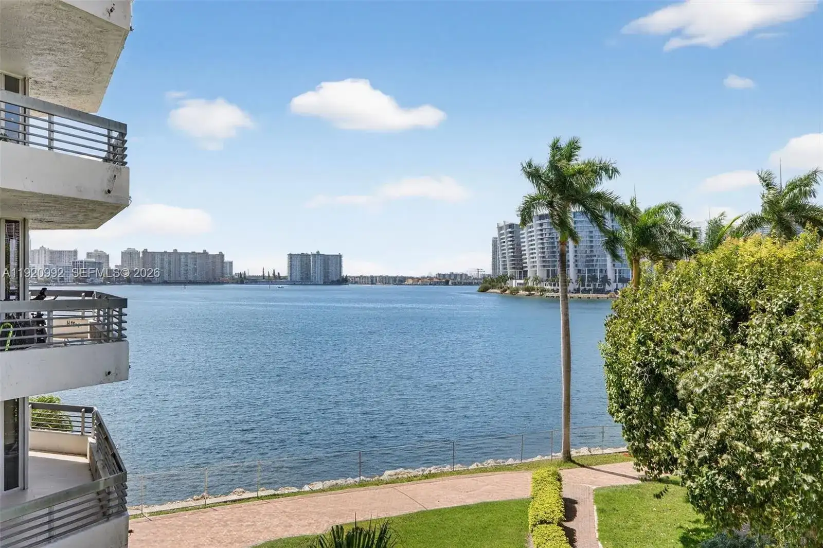 19101 Mystic Pointe Dr # 402, Aventura FL 33180 photo 2
